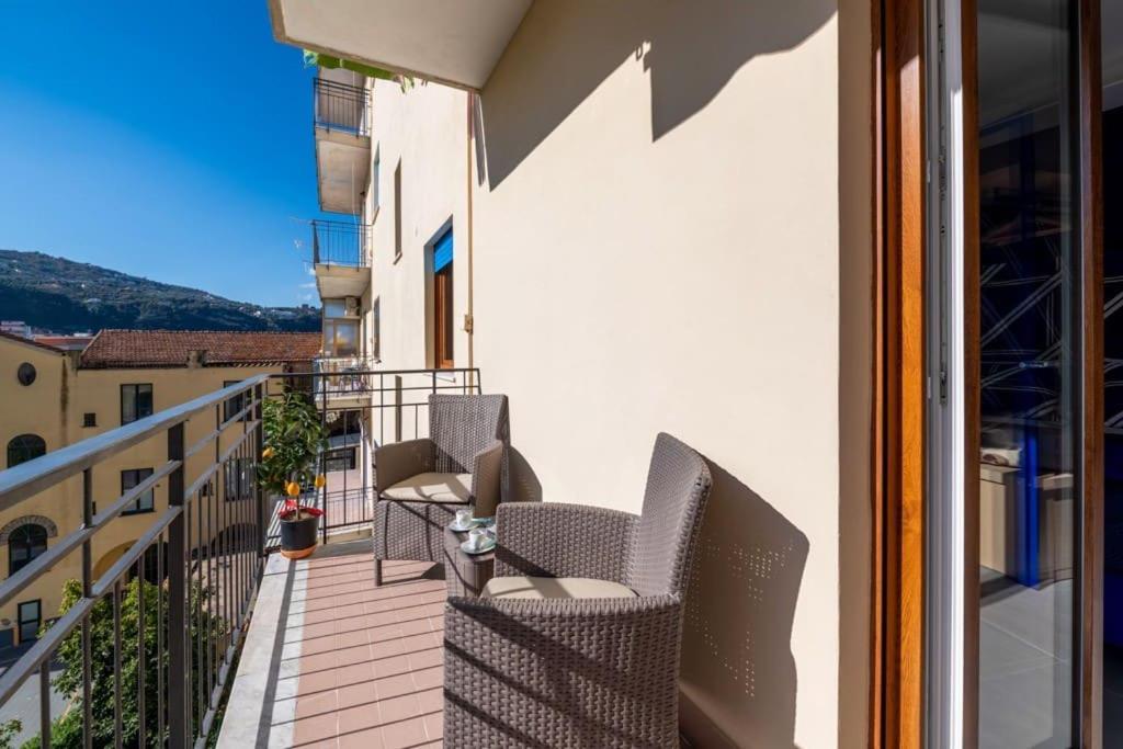 Sorrentovibes - Two Bedrooms New Family Home In Sorrento Center Екстериор снимка